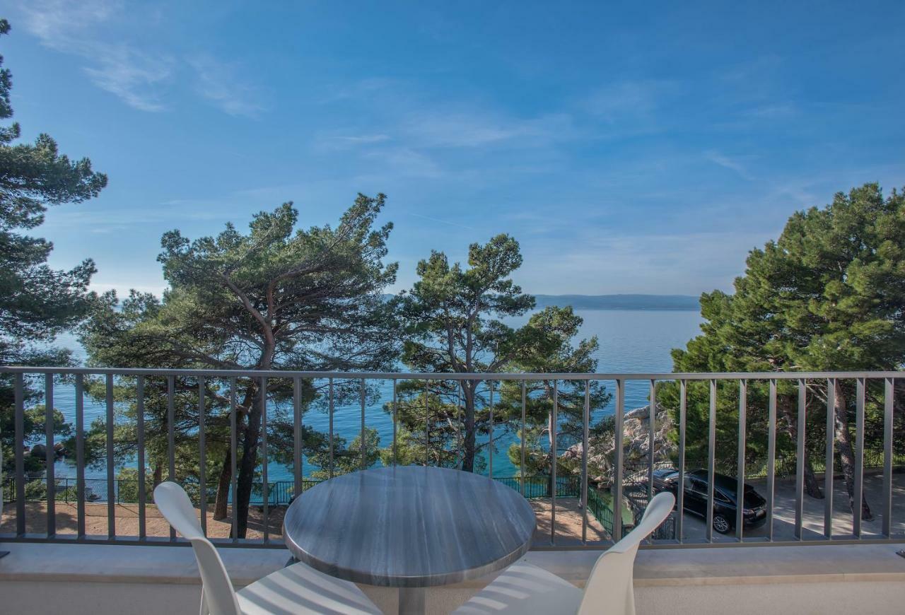 Villa Dalmatia Apartments Брела Екстериор снимка