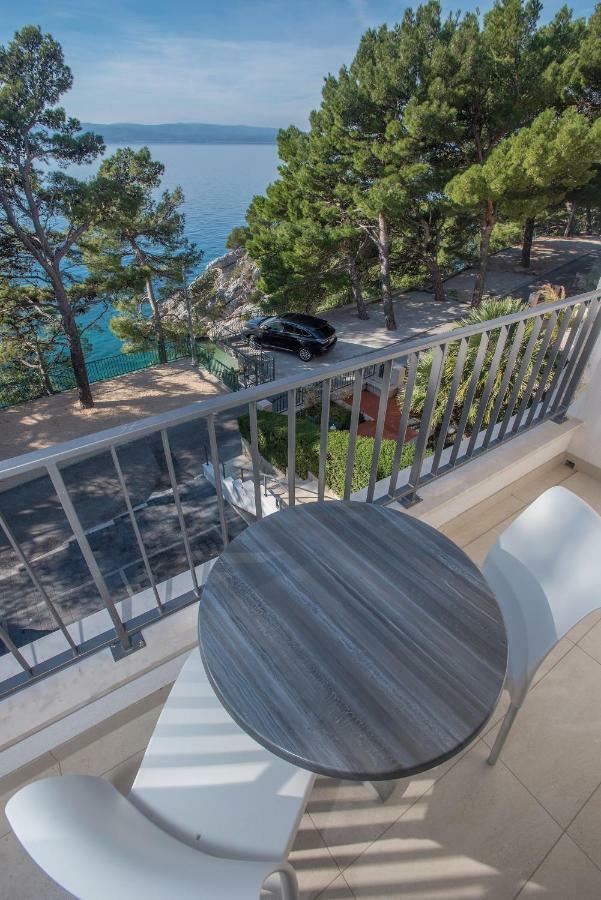 Villa Dalmatia Apartments Брела Екстериор снимка